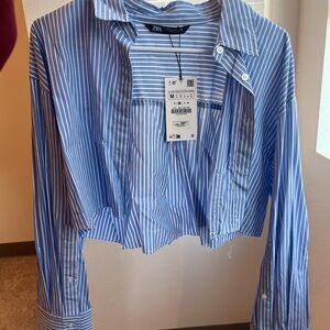 Zara Light Blue and White Striped Cropped Shirt